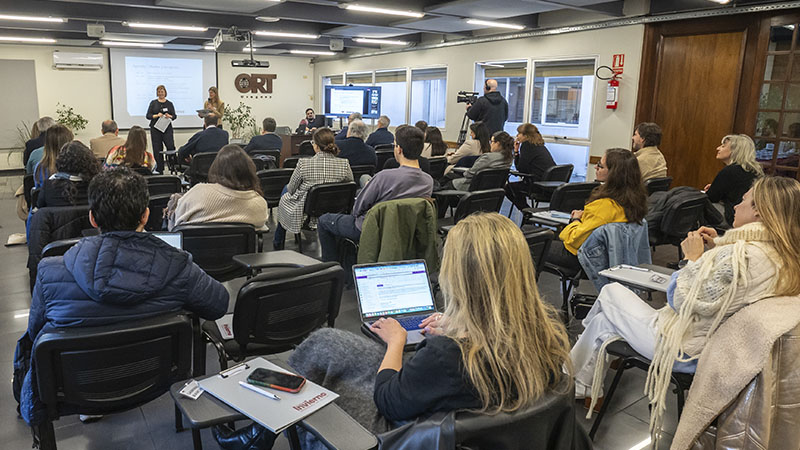 Docentes en la Escuela de Invierno