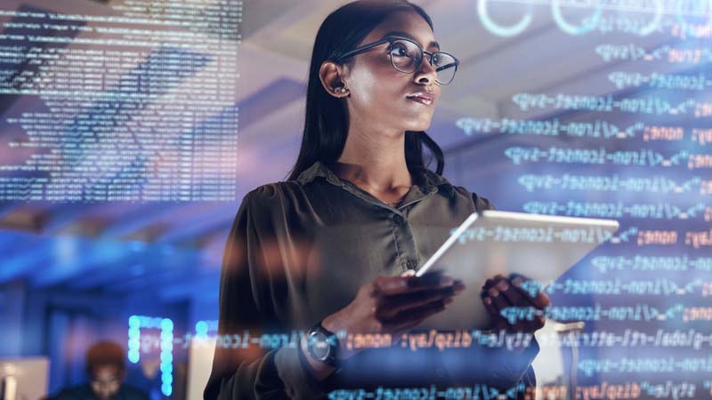 Inteligencia artificial se incorpora en los planes de estudio de las carreras cortas