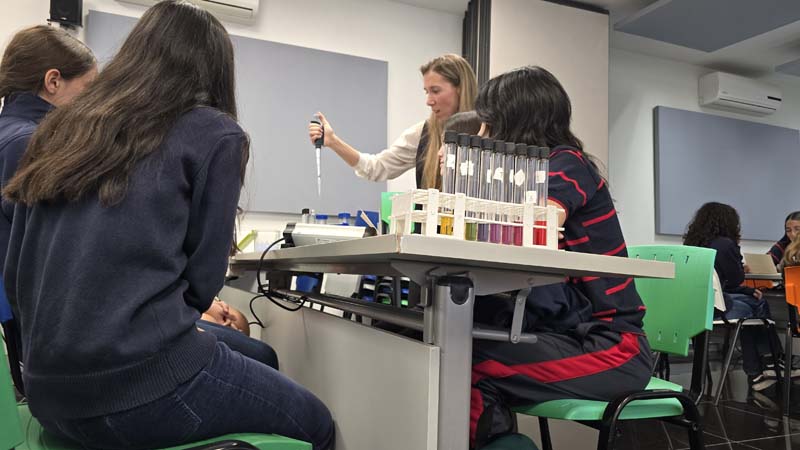 D&iacute;a Internacional de las Ni&ntilde;as en las TIC